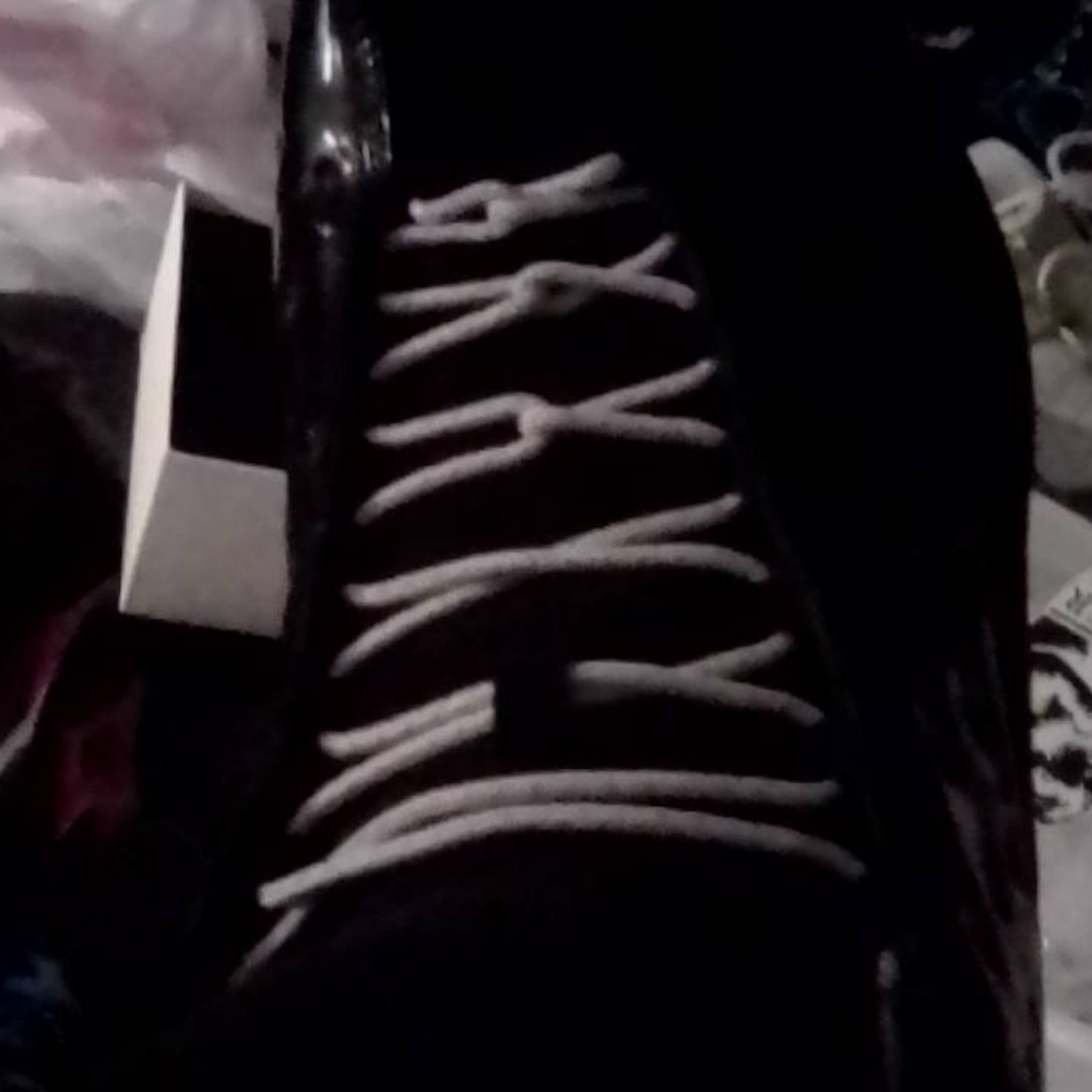 shoes - Picture 4 of 4